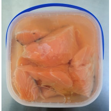 Семга кусочки в масле н/ш с/с 1кг (Salmon pieces in oil) Рыба (Fish)